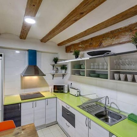 7 Pax Montserrat Ramblas Barcelona Exteriér fotografie