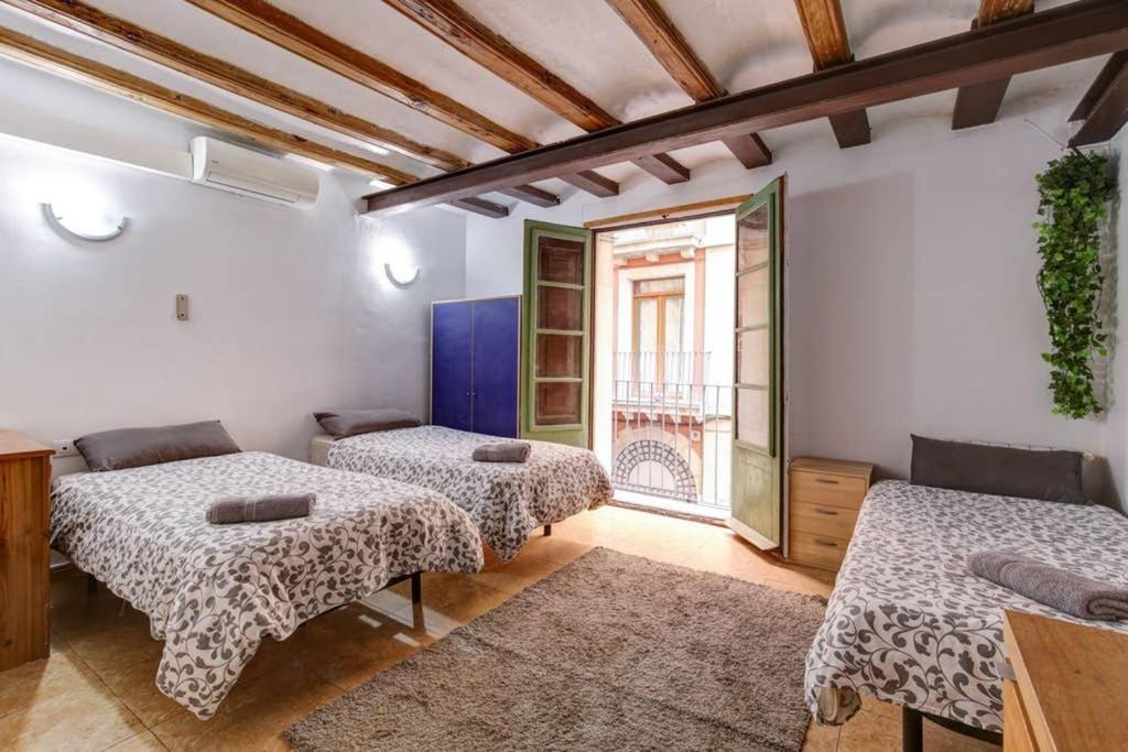 7 Pax Montserrat Ramblas Barcelona Exteriér fotografie