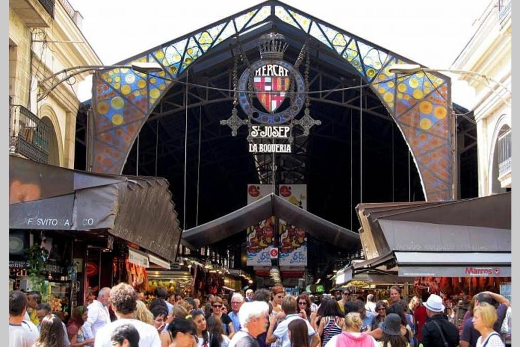 7 Pax Montserrat Ramblas Barcelona Exteriér fotografie