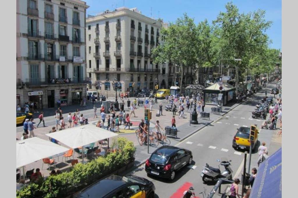 7 Pax Montserrat Ramblas Barcelona Exteriér fotografie