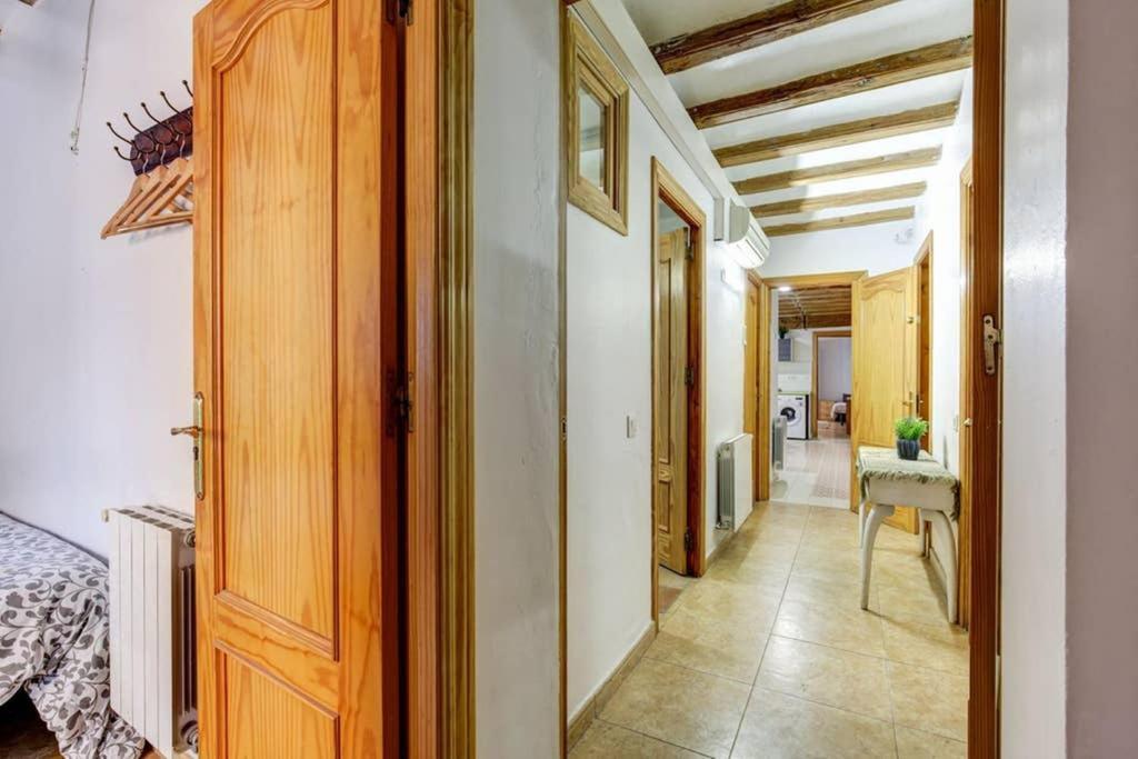 7 Pax Montserrat Ramblas Barcelona Exteriér fotografie
